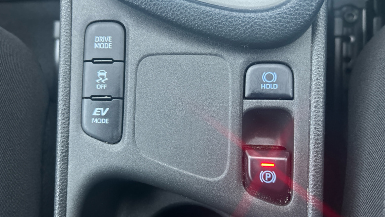 Toyota Yaris 1.5 Hybrid Design 5dr CVT Hybrid Hatchback